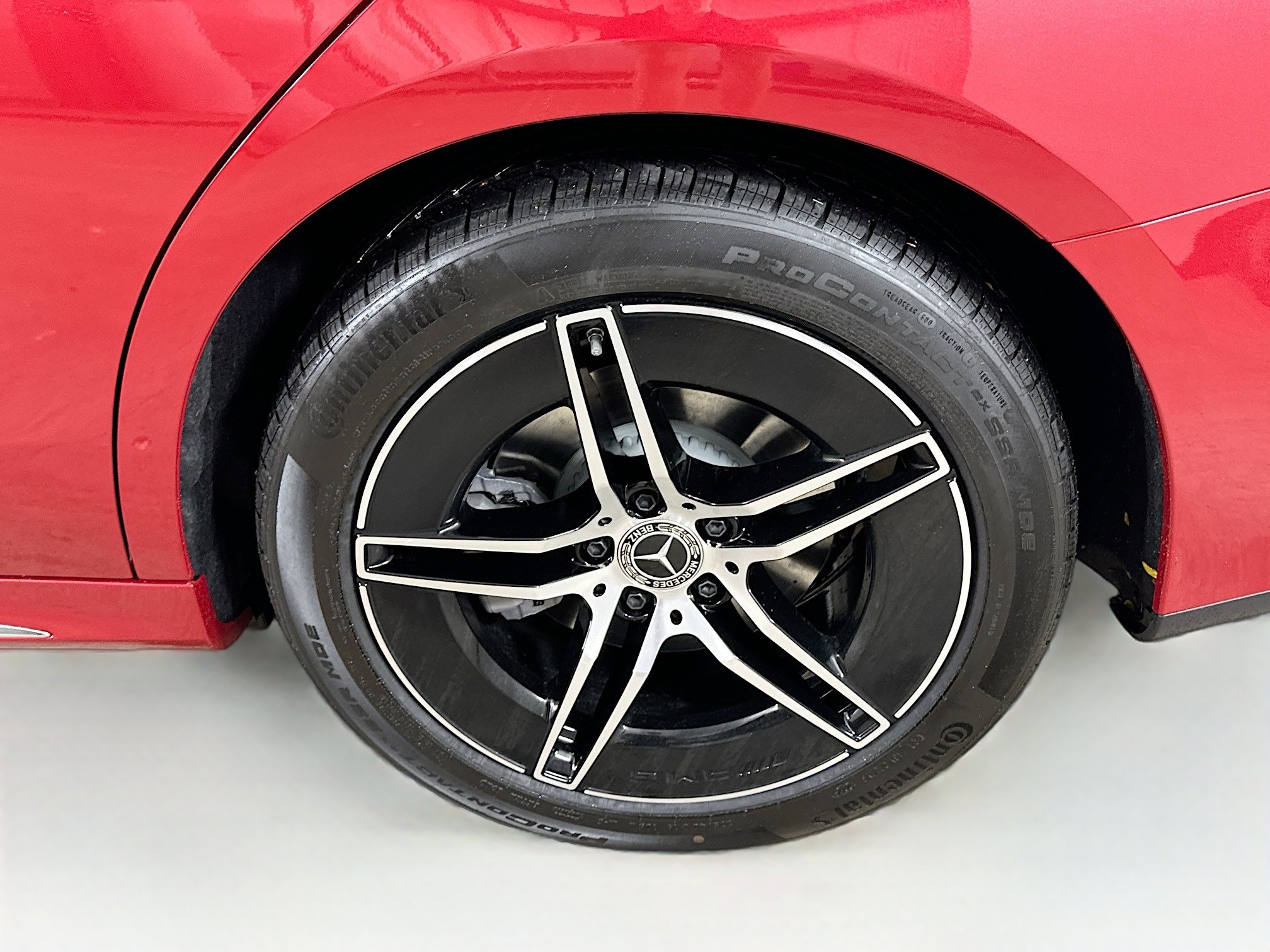 Used 2026 Mercedes-Benz E 350 4MATIC Sedan image 41