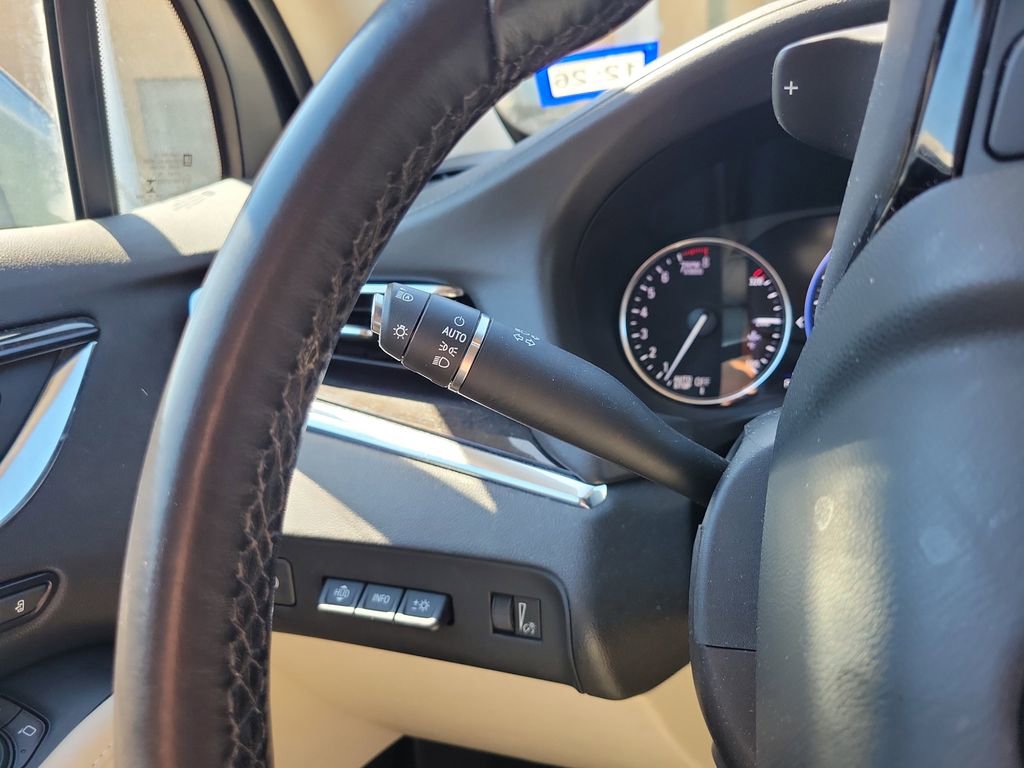 Used 2023 Buick Enclave Premium w/ Experience Buick Package image 21