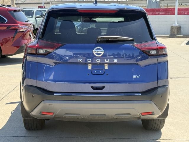 Used 2021 Nissan Rogue SV FWD image 5