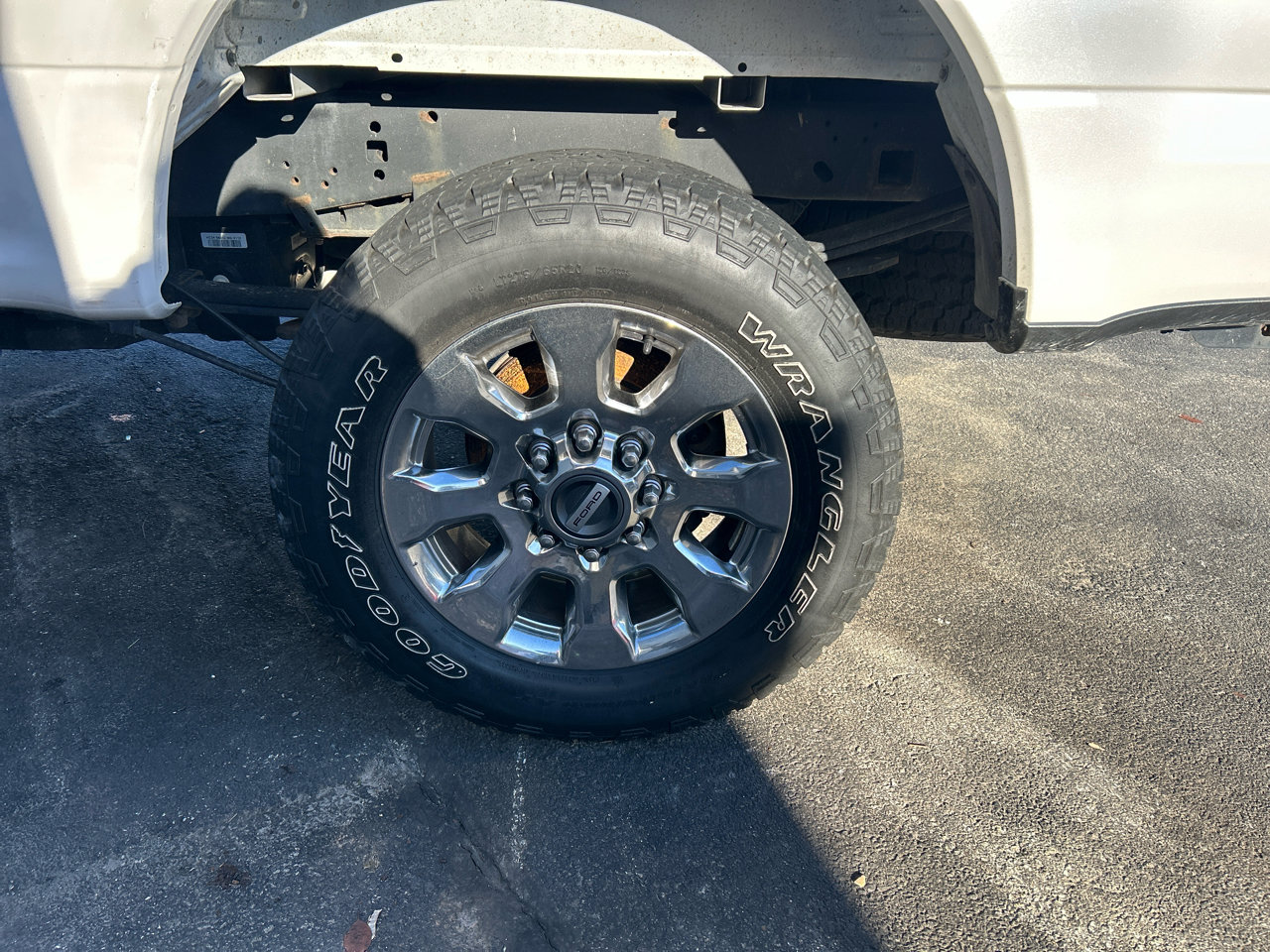 Used 2019 Ford F250 Lariat w/ Lariat Ultimate Package image 18