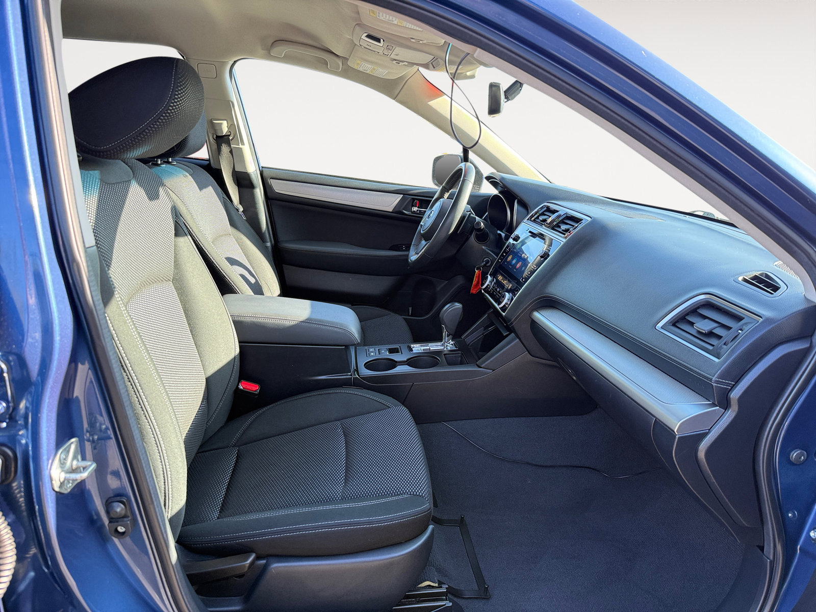 Used 2019 Subaru Outback 2.5i Premium AWD/4WD image 19