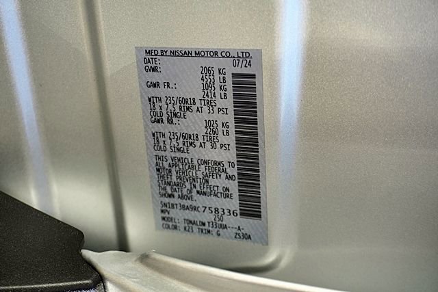 Used 2024 Nissan Rogue SV image 34