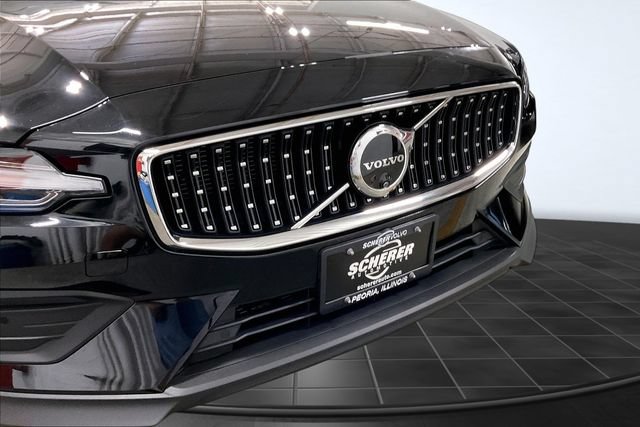 Certified 2025 Volvo V60 B5 Cross Country Ultra AWD/4WD image 29
