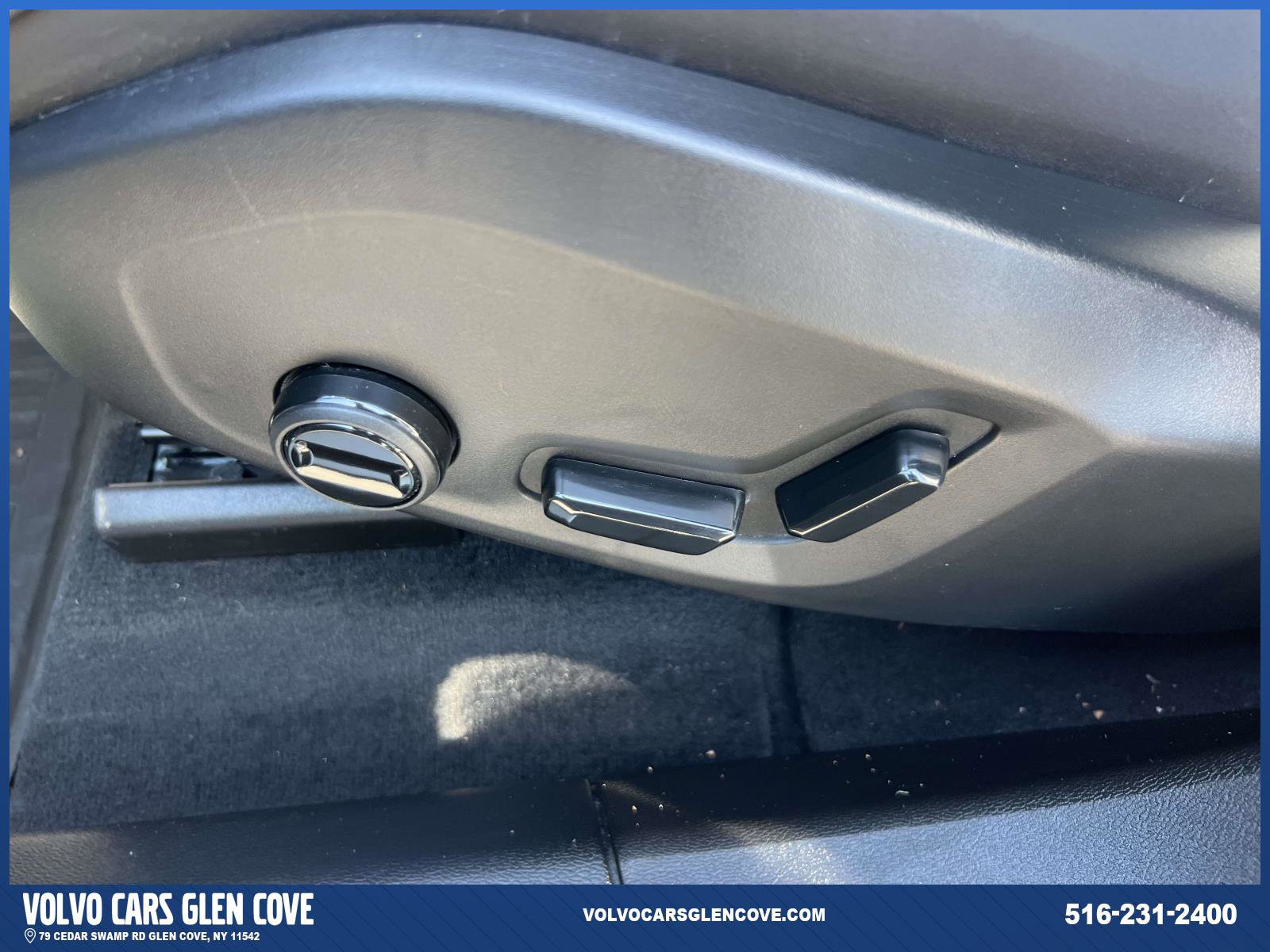 Certified 2026 Volvo XC60 B5 Core w/ Protection Package Premier AWD/4WD image 17
