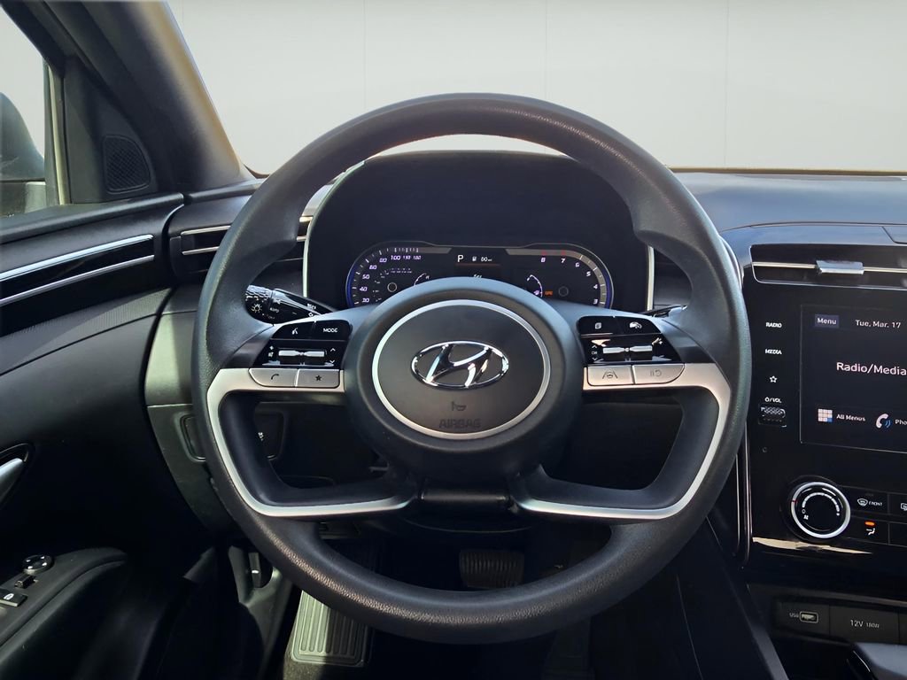 Used 2023 Hyundai Santa Cruz SEL image 18