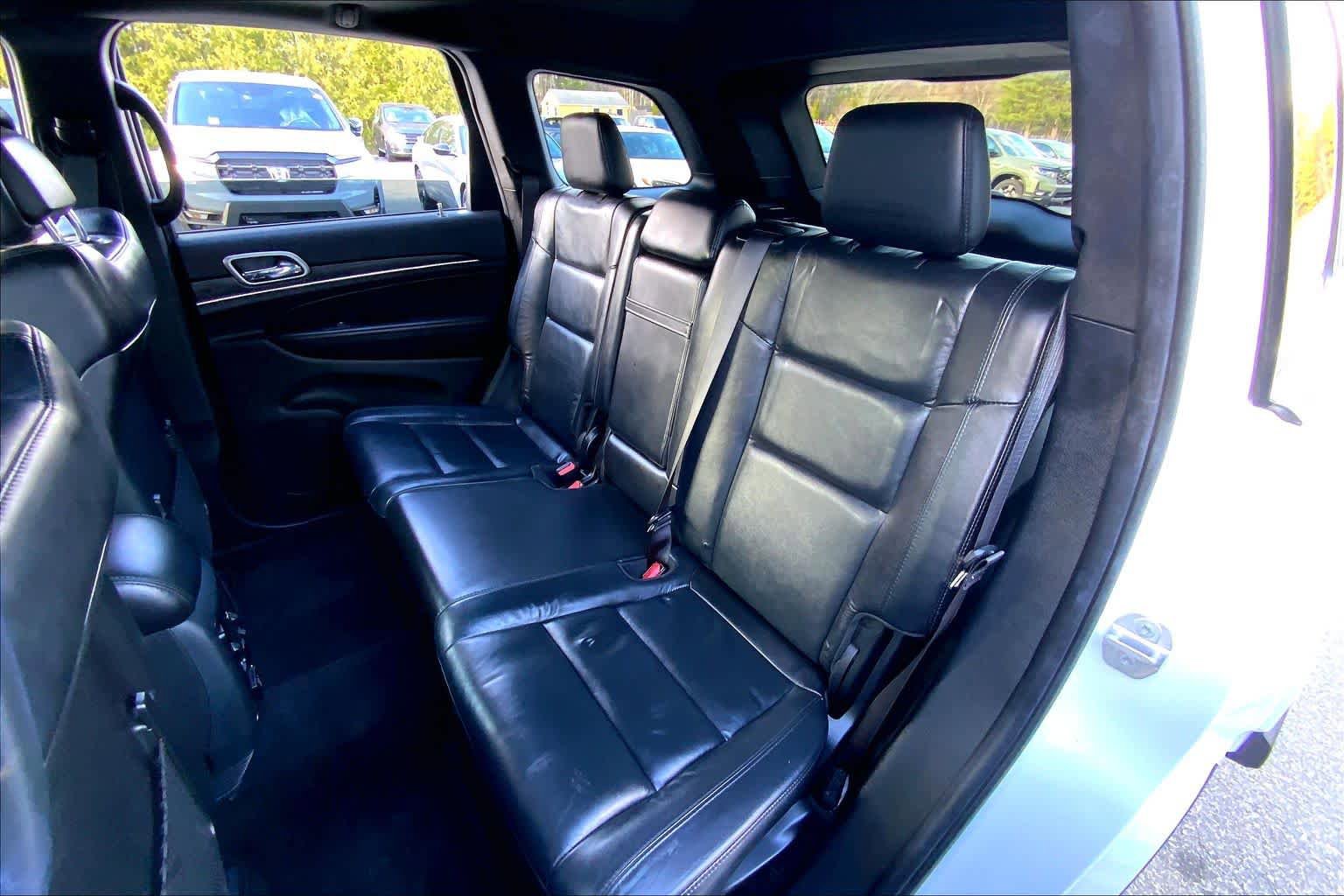 Used 2019 Jeep Grand Cherokee Limited AWD/4WD image 21