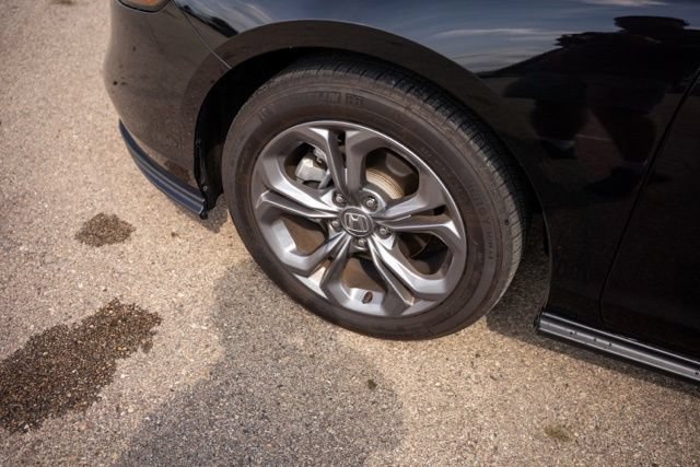 Used 2024 Honda Accord EX image 11