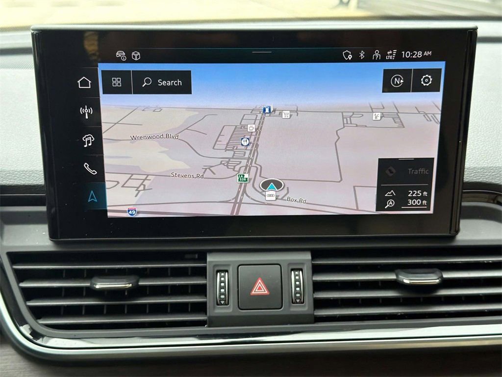 Used 2025 Audi Q5 2.0T Premium Plus w/ Premium Plus Package image 16