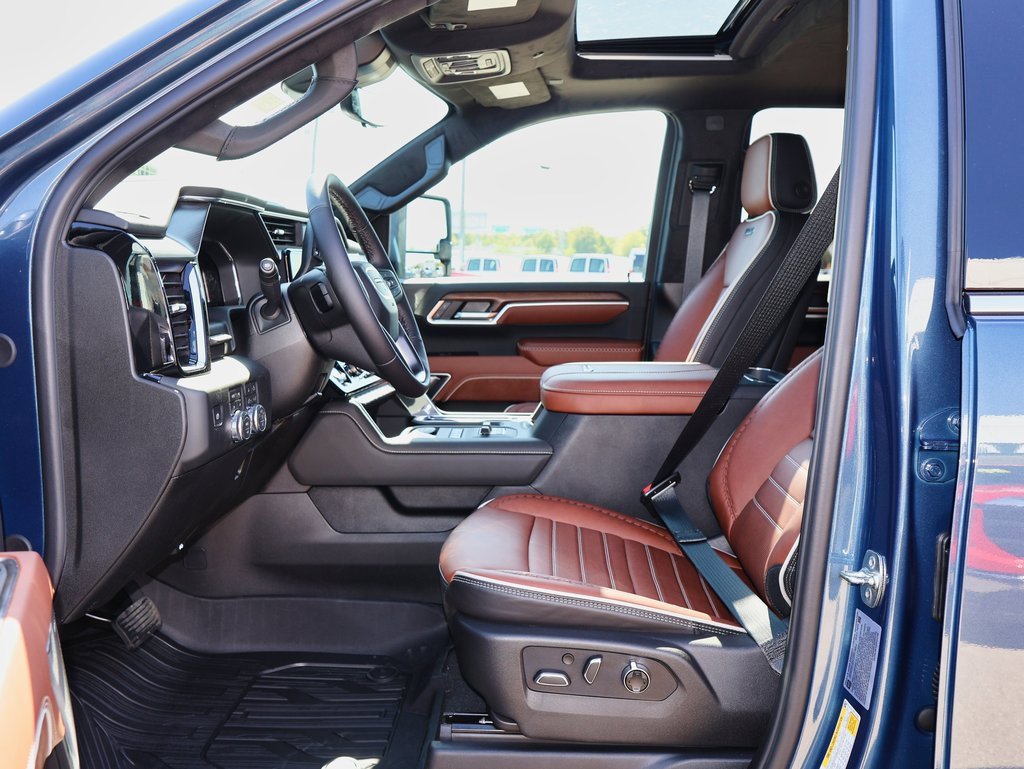 New 2026 GMC Sierra 3500 Denali Ultimate image 13