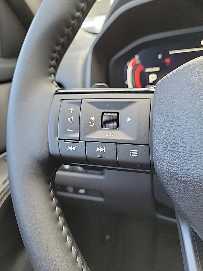 New 2026 Nissan Rogue Platinum image 30