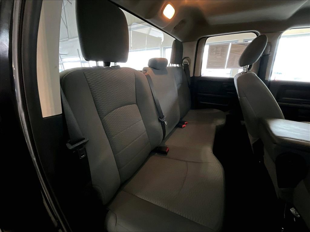 Used 2018 RAM 1500 Express w/ Black Ram 1500 Express Group image 16