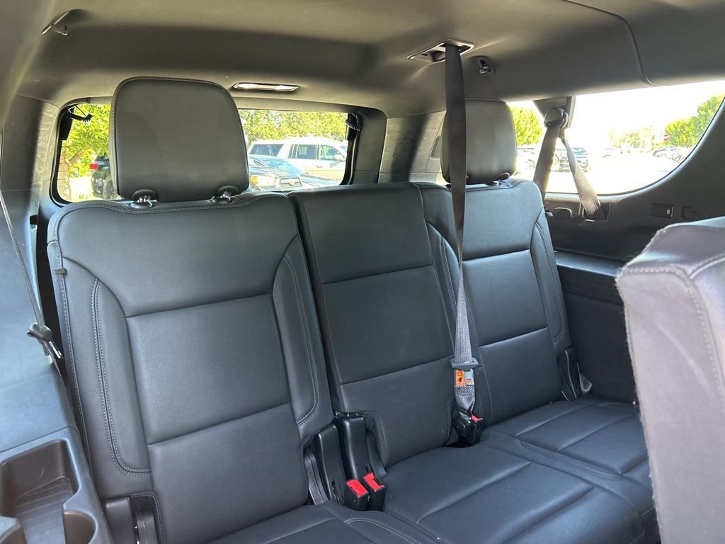 Used 2023 Chevrolet Suburban LT image 43