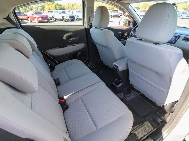 Used 2021 Honda HR-V LX image 23