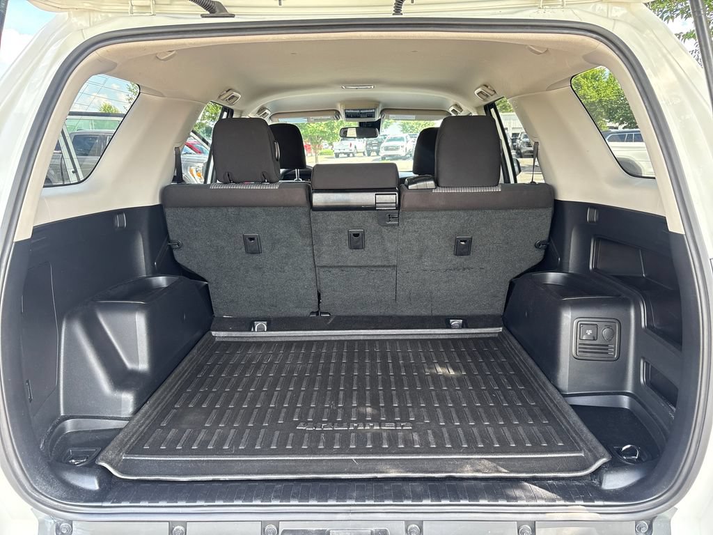 Used 2023 Toyota 4Runner SR5 RWD image 28