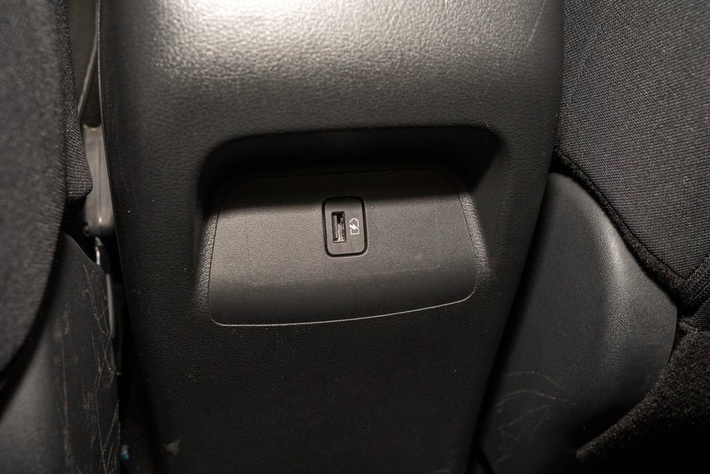 Used 2020 Nissan Sentra SV w/ Lighting Package image 7