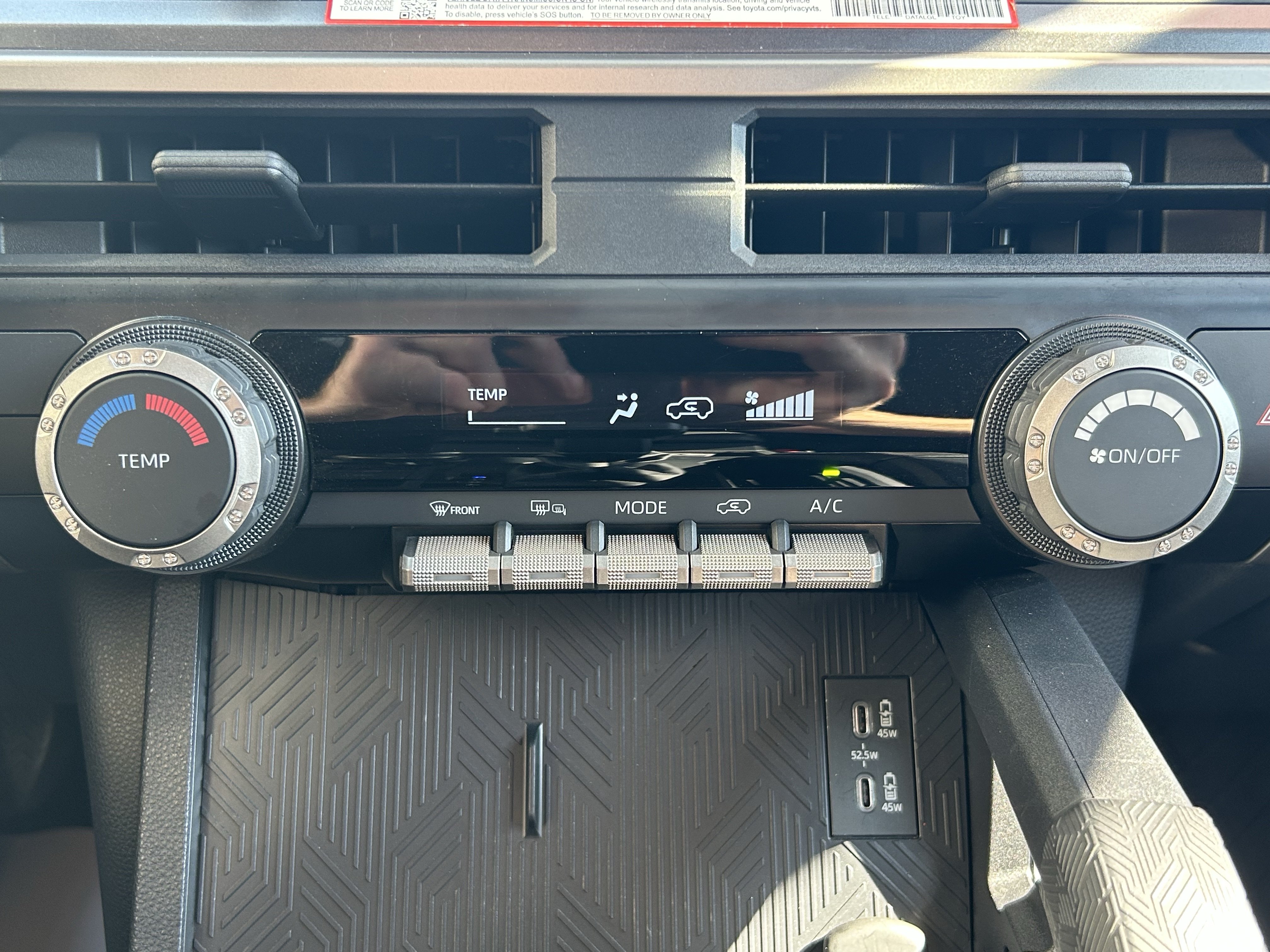 Certified 2025 Toyota 4Runner SR5 AWD/4WD image 29