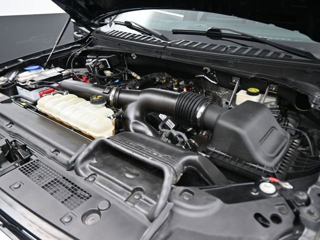 Used 2022 Ford Expedition Limited AWD/4WD image 34