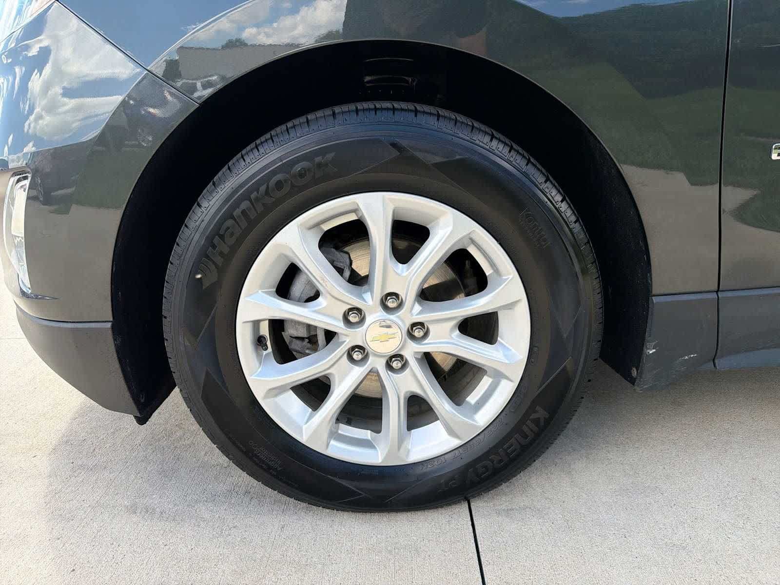 Used 2020 Chevrolet Equinox LT FWD image 10