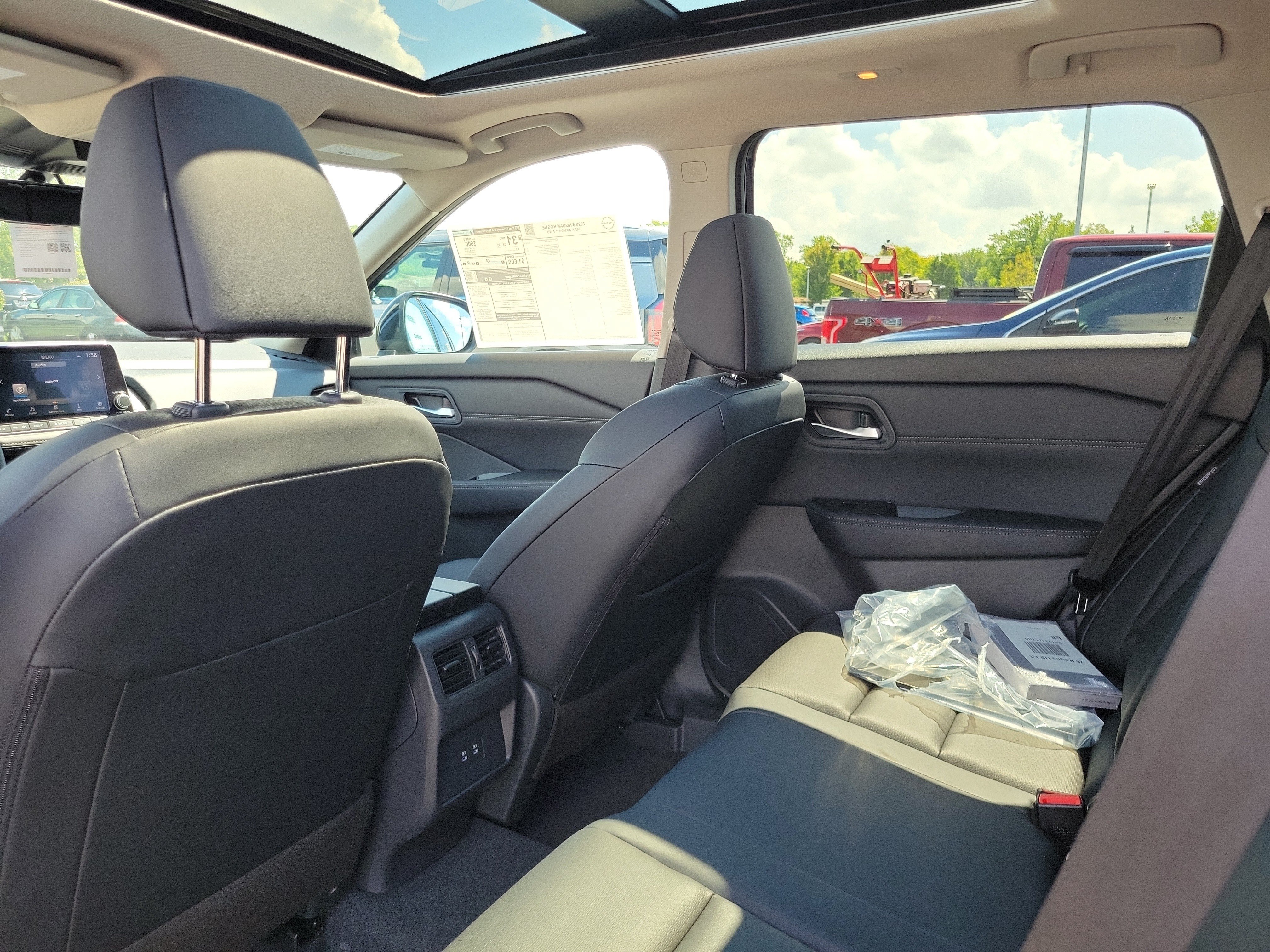 New 2026 Nissan Rogue Dark Armor AWD/4WD image 14