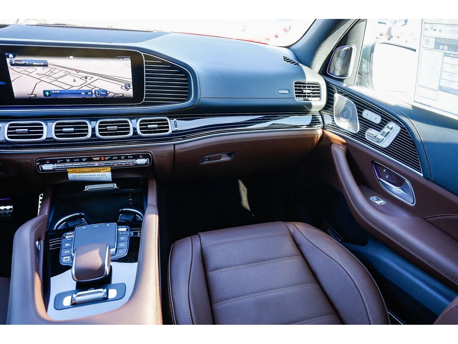 New 2026 Mercedes-Benz GLS 580 4MATIC image 16