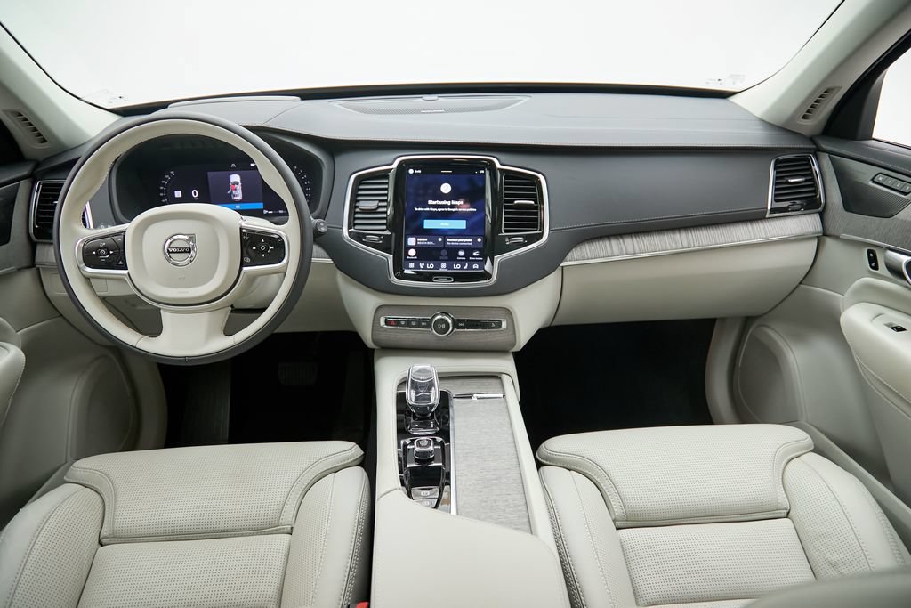 Certified 2024 Volvo XC90 B6 Ultimate w/ Protection Package Premier AWD/4WD image 26