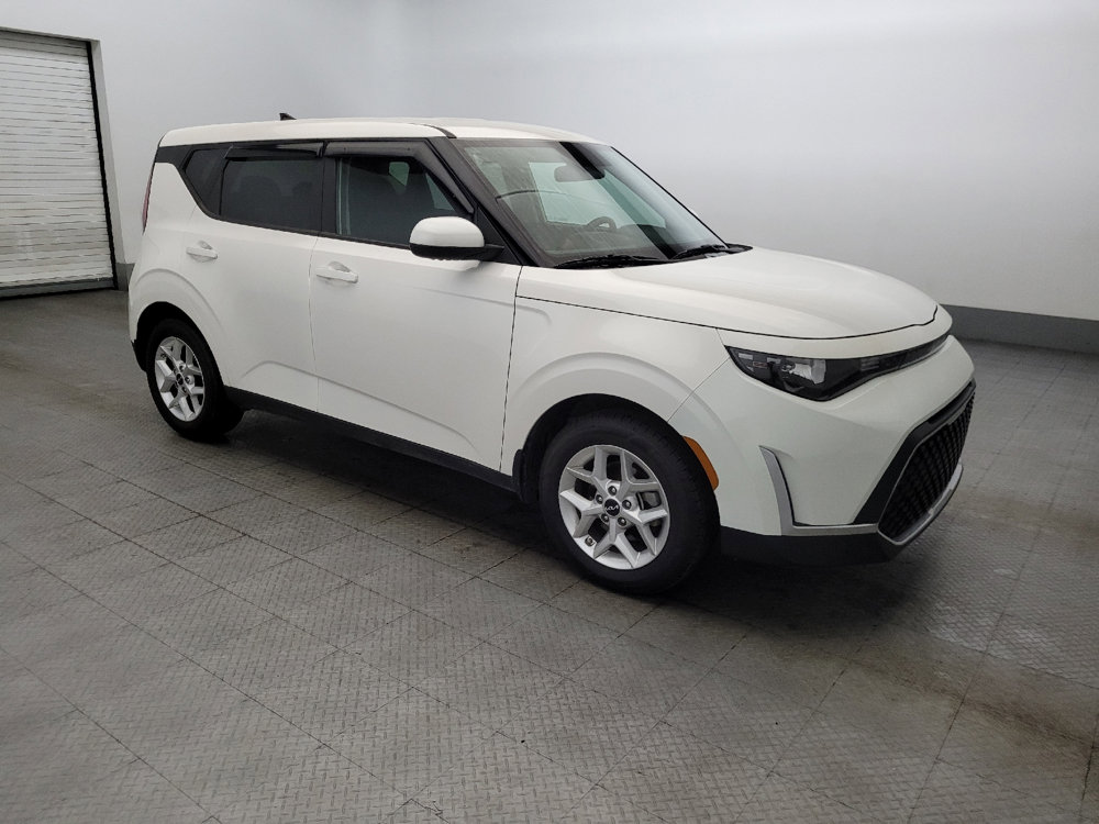 Used 2023 Kia Soul LX w/ Option Group 015 image 13