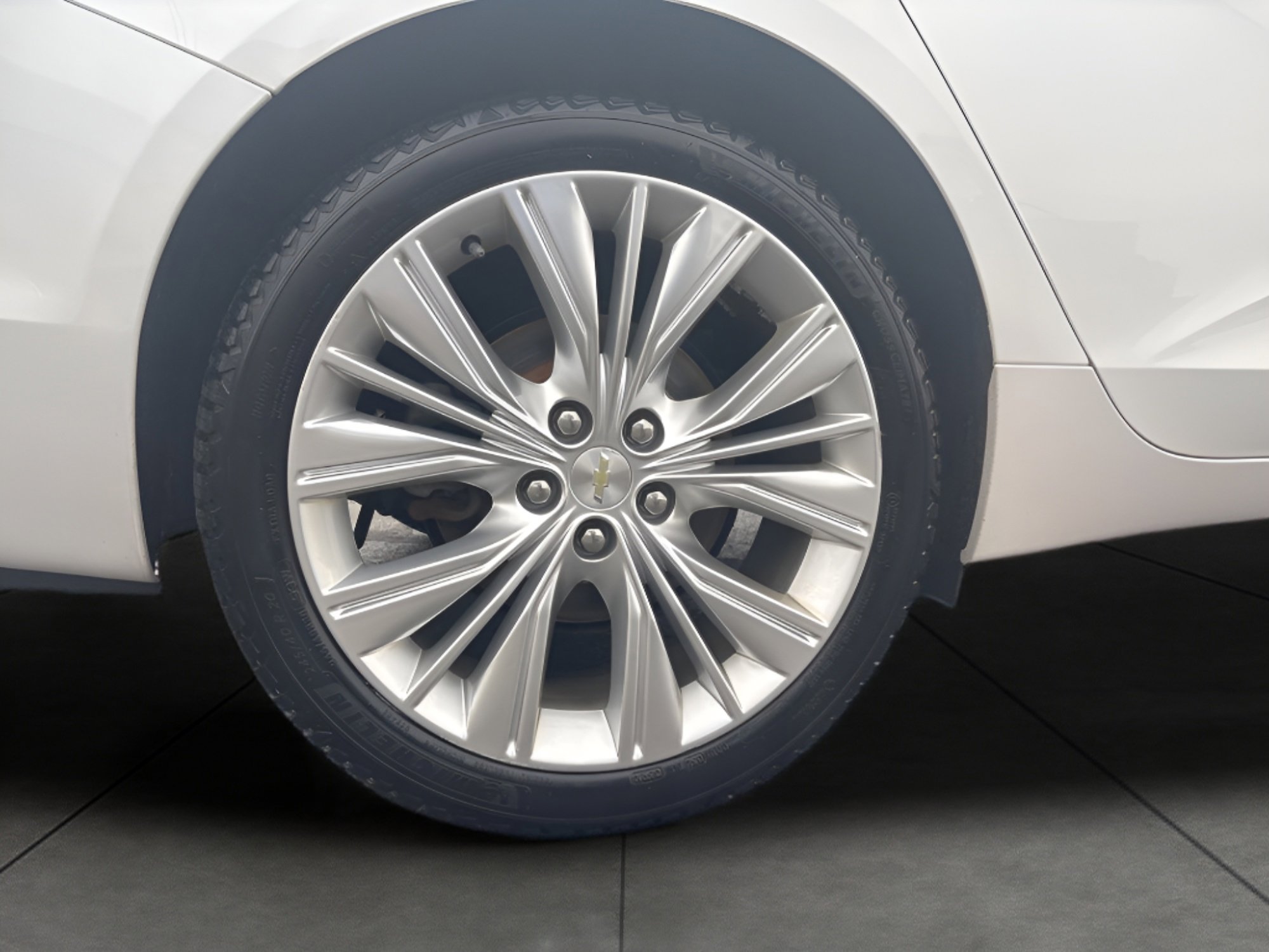 Used 2018 Chevrolet Impala Premier w/ Premier Confidence Package FWD image 11