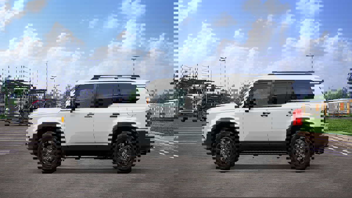 New 2026 Toyota Land Cruiser image 4