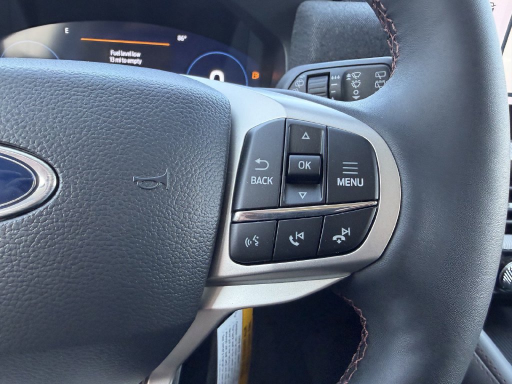 New 2026 Ford Explorer Active w/ Active Comfort Package RWD image 31
