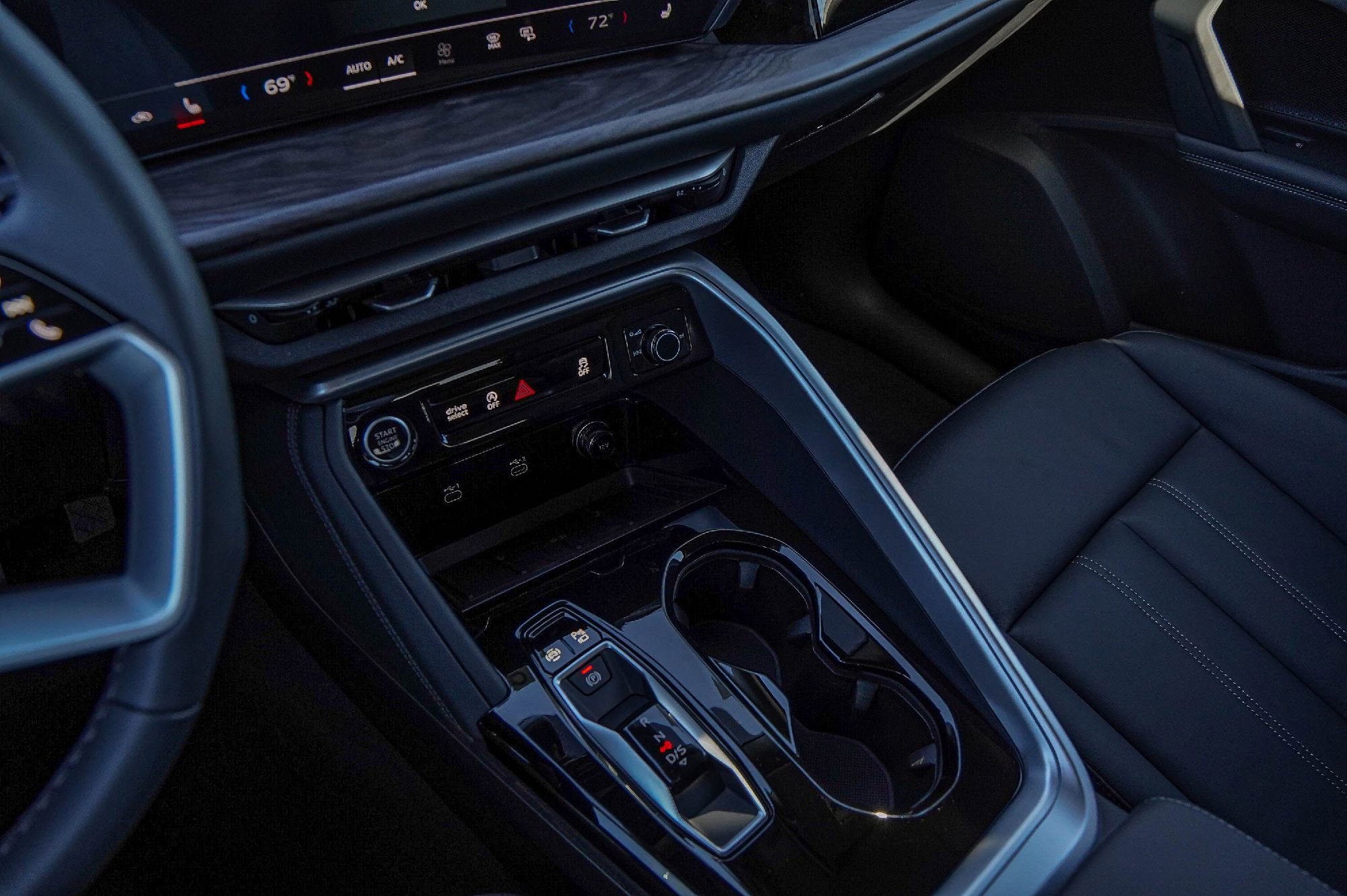 New 2025 Audi Q5 Premium Plus image 11