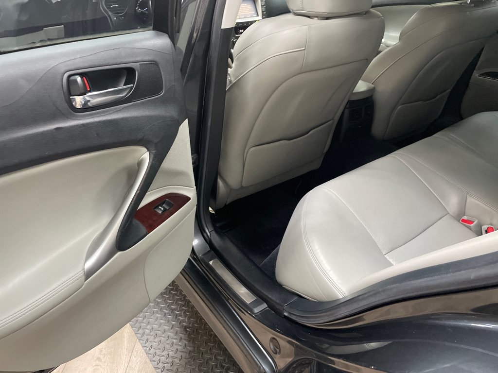 Used 2007 Lexus IS 250 RWD image 29