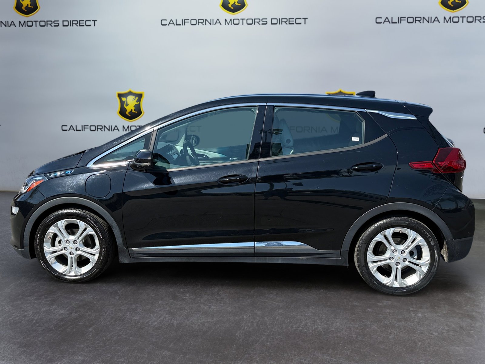 Used 2019 Chevrolet Bolt LT image 2