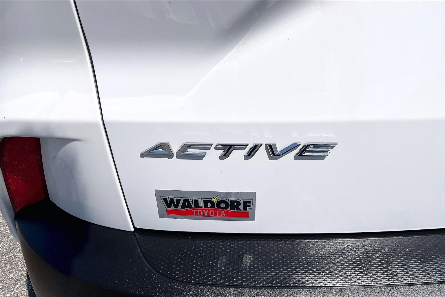Used 2025 Ford Escape Active AWD/4WD image 10