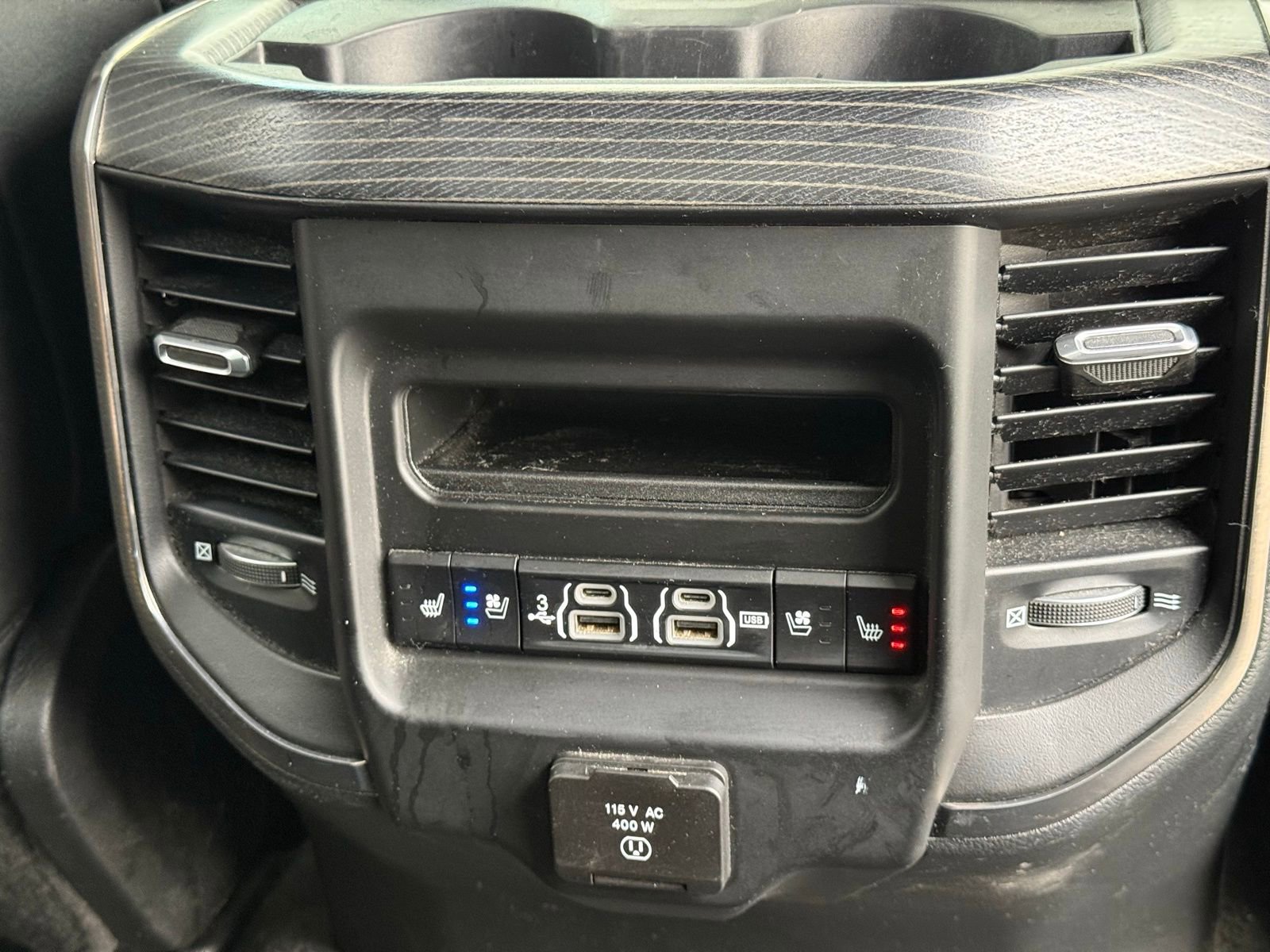 Used 2019 RAM 1500 Limited image 15