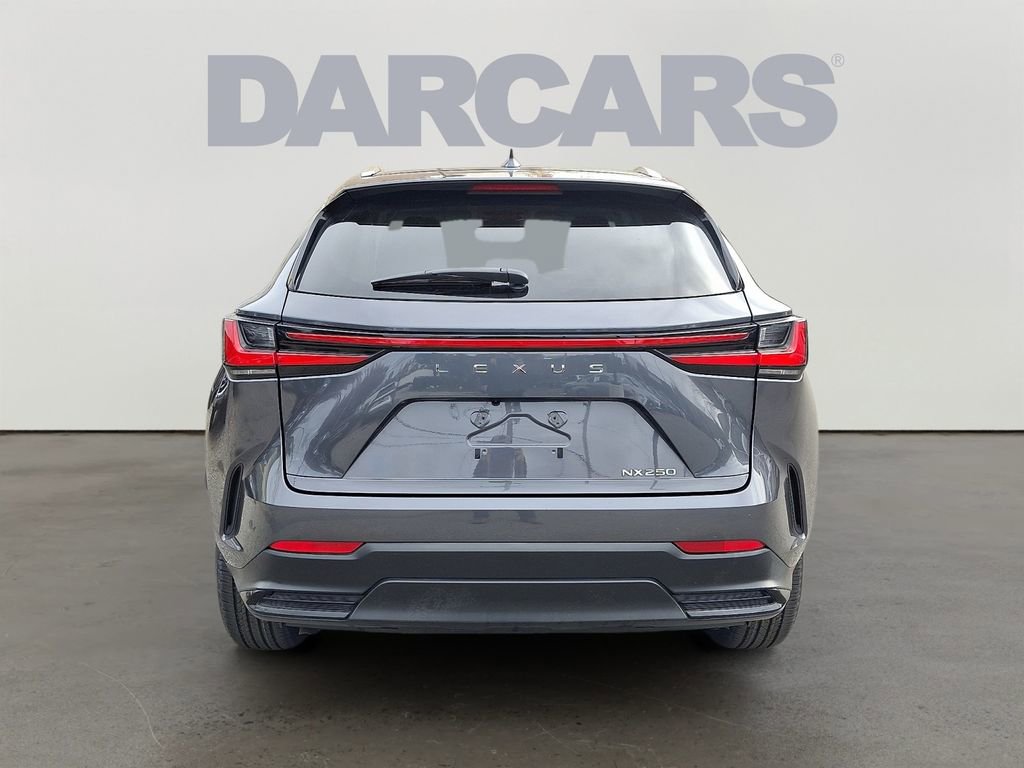 Used 2022 Lexus NX 250 FWD image 5