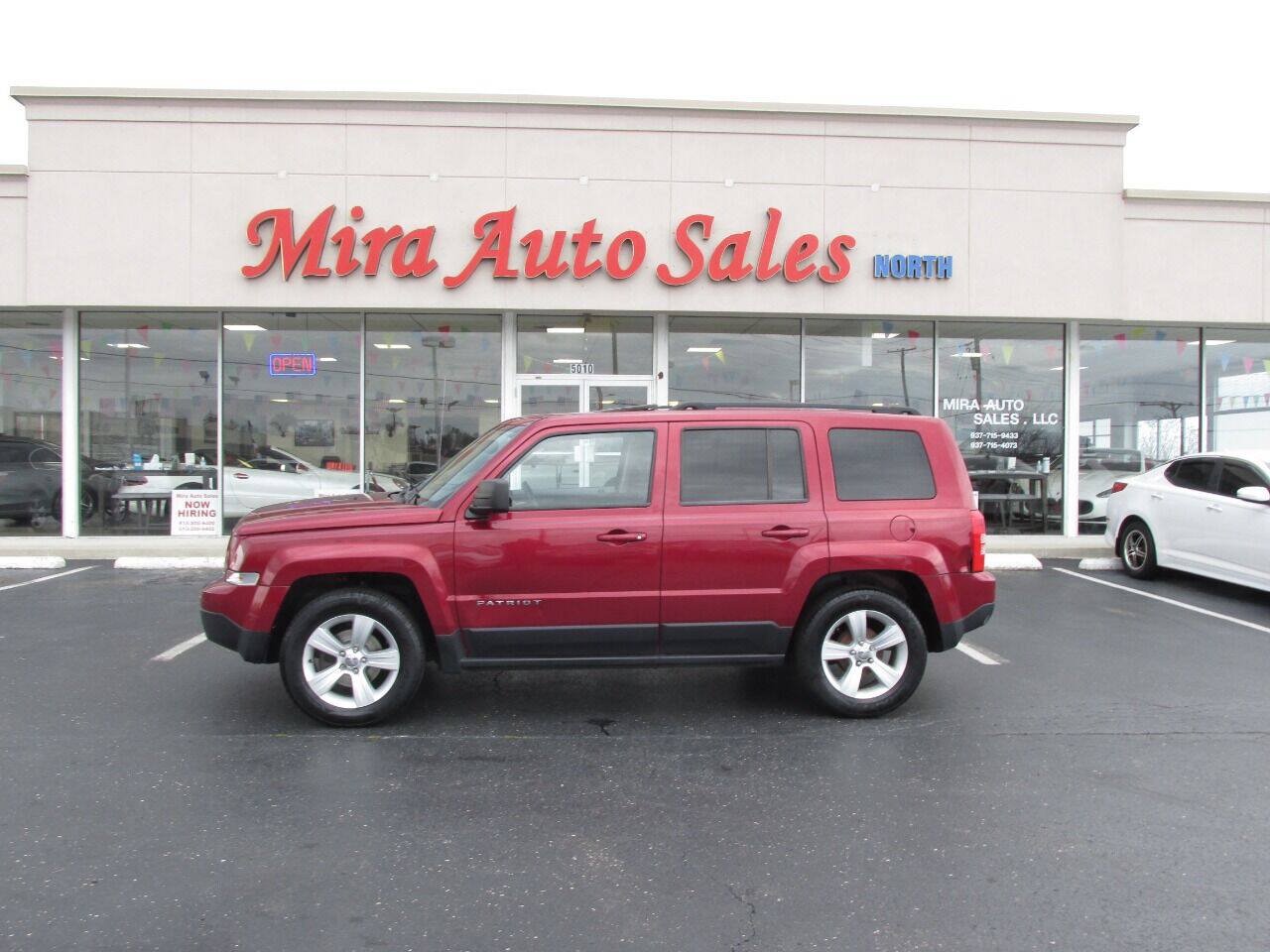 Used 2014 Jeep Patriot Latitude FWD image 3
