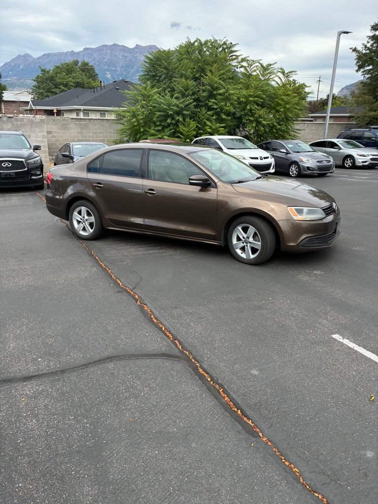 Used 2012 Volkswagen Jetta TDI FWD image 42