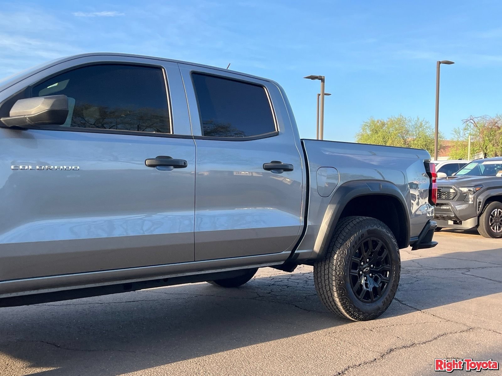 Used 2024 Chevrolet Colorado Trail Boss AWD/4WD image 9