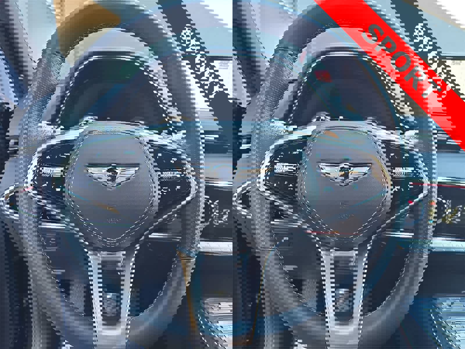 Used 2022 Genesis GV70 3.5T Sport image 19