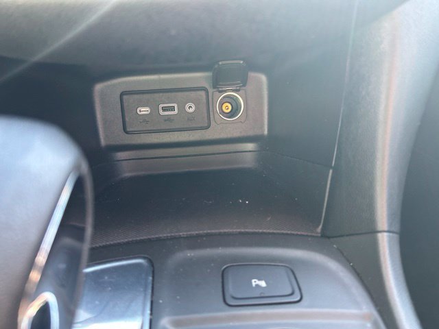 Used 2023 Chevrolet Equinox LT FWD image 19
