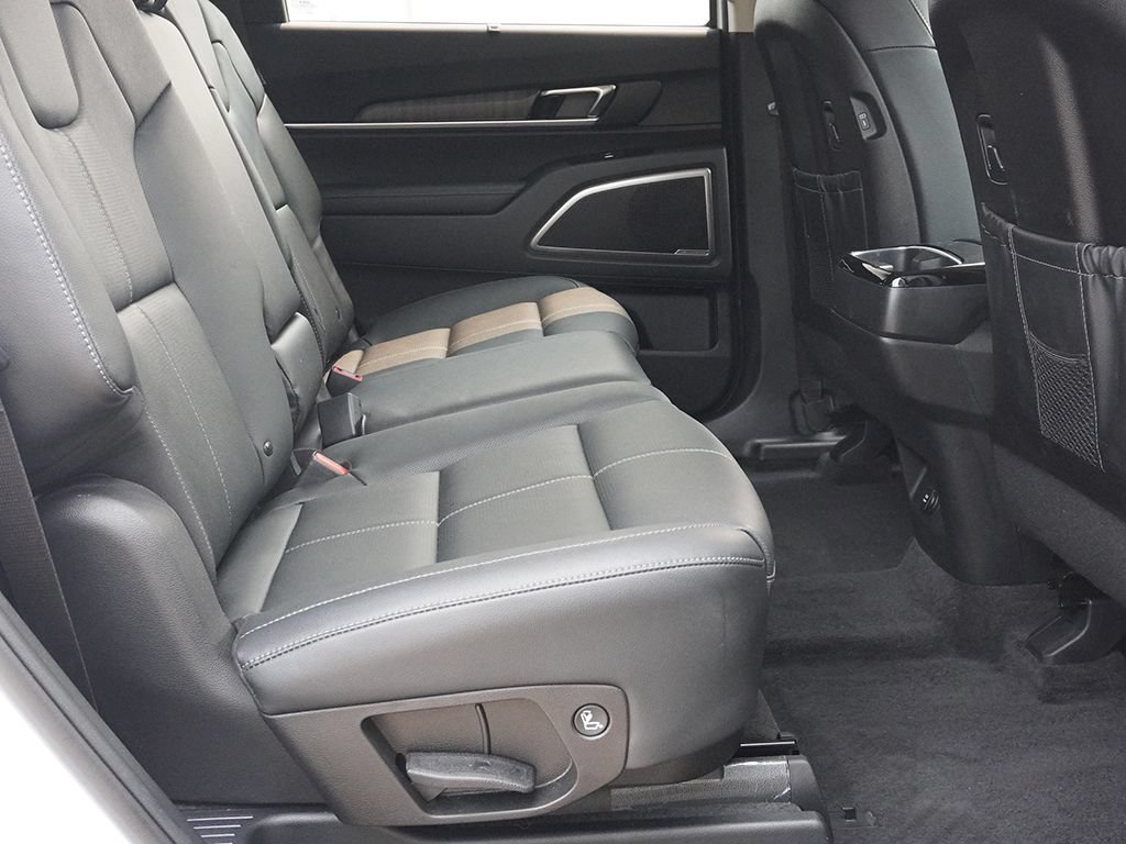 Used 2024 Kia Telluride EX AWD/4WD image 39