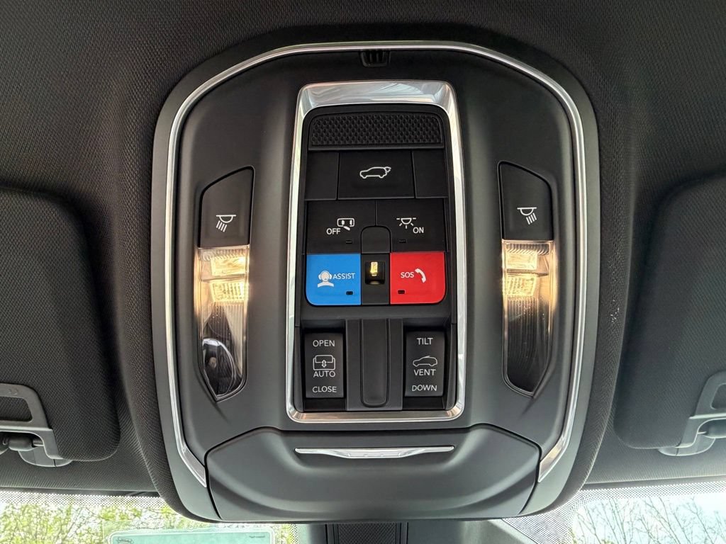 New 2026 Jeep Grand Cherokee Altitude AWD/4WD image 24