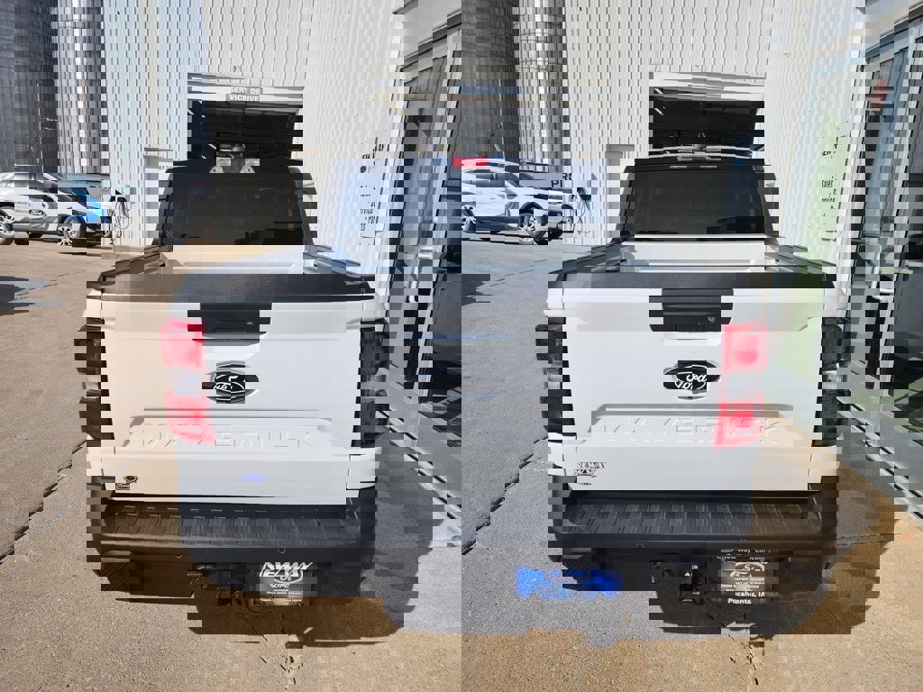 New 2025 Ford Maverick XLT w/ XLT Luxury Package image 7