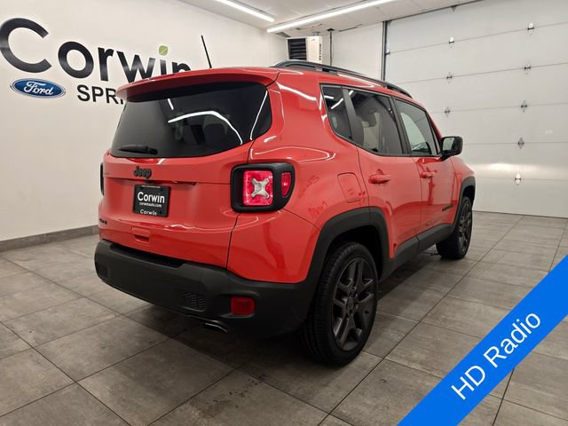 Used 2021 Jeep Renegade Latitude AWD/4WD image 5
