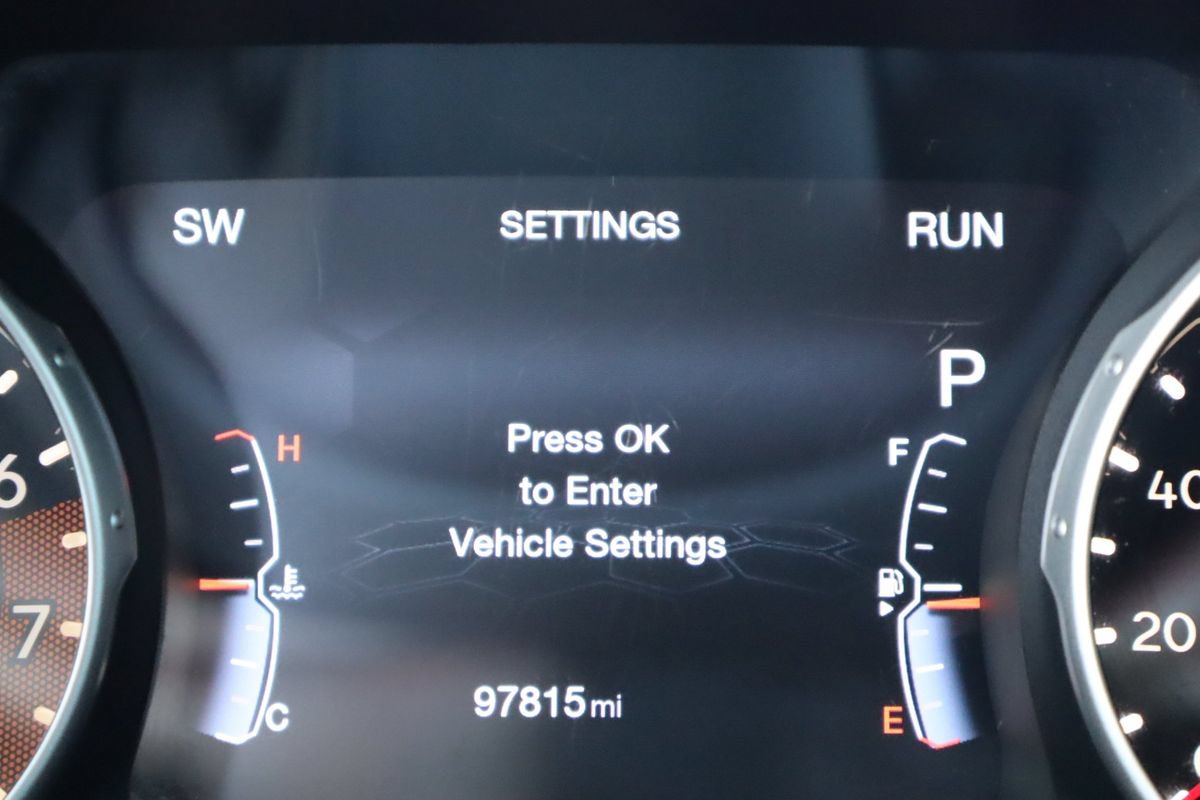 Used 2017 Jeep Compass Trailhawk w/ Popular Equipment Group AWD/4WD image 45