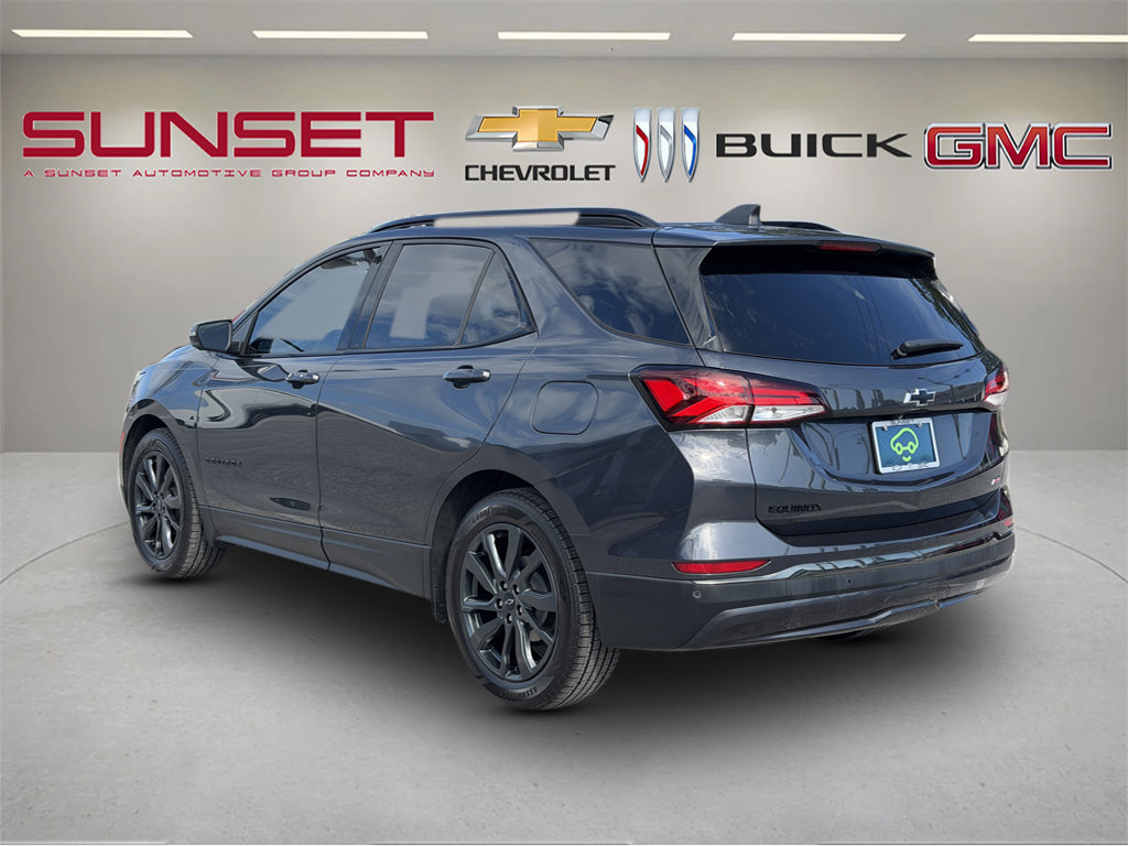 Certified 2023 Chevrolet Equinox RS w/ RS Leather Package FWD image 5