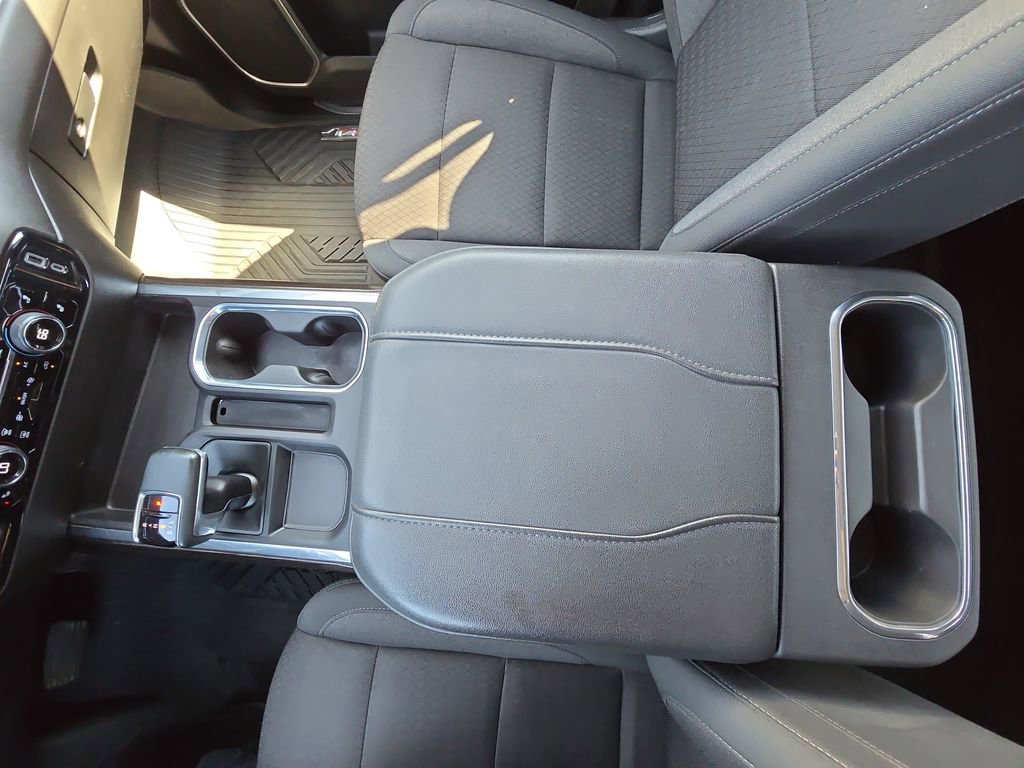 Used 2025 Chevrolet Silverado 1500 LT image 25