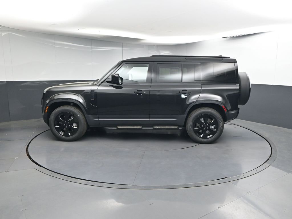 New 2026 Land Rover Defender 110 S AWD/4WD image 2