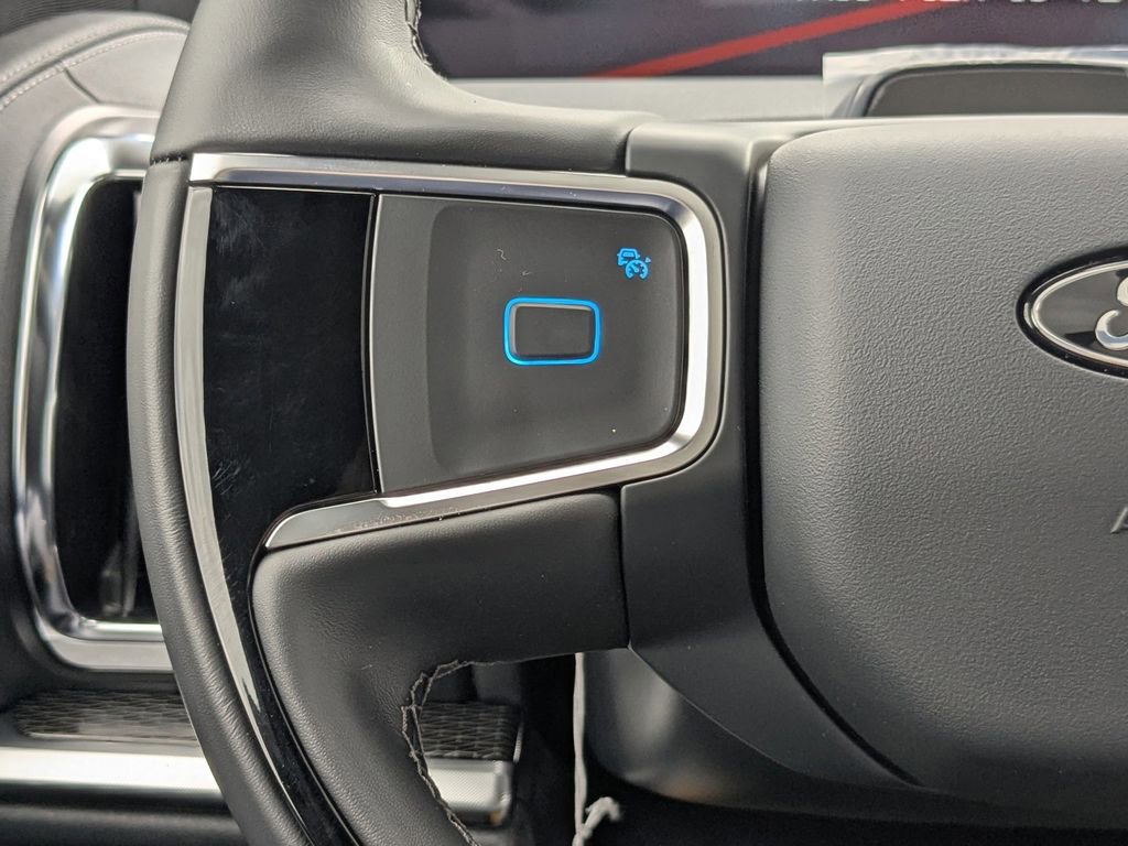 New 2025 Ford Expedition Max Platinum w/ Stealth Performance Package image 29