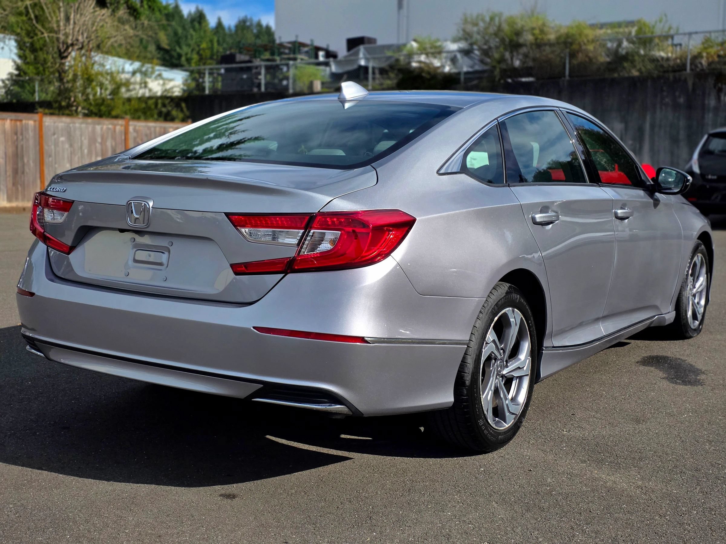 Used 2019 Honda Accord EX-L image 7